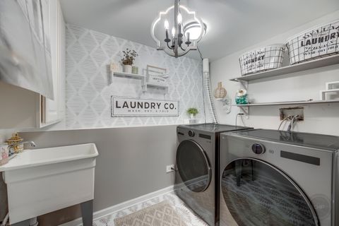 Tiny photo for 2107 Ashbrook Court, Plainfield, IL 60586 (MLS # 12503353)
