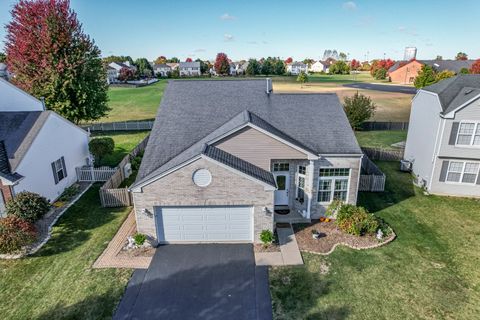 Tiny photo for 2107 Ashbrook Court, Plainfield, IL 60586 (MLS # 12503353)