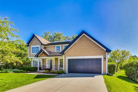 Single Family Residence in Gurnee IL 1925 Gatewood Drive.jpg