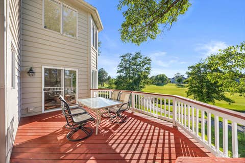 Tiny photo for 1096 REDDINGTON Drive, Aurora, IL 60502 (MLS # 12683089)
