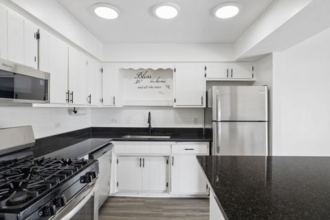 Tiny photo for 7112 99th Street #309, Chicago Ridge, IL 60415 (MLS # 12635207)