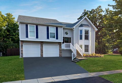 Lake Villa, IL 60046