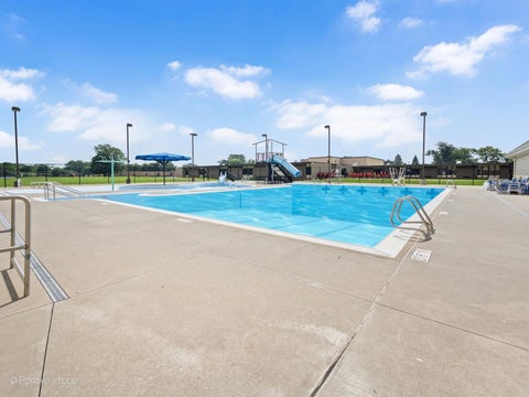 Tiny photo for 134 N 8th Avenue, Des Plaines, IL 60016 (MLS # 12739746)