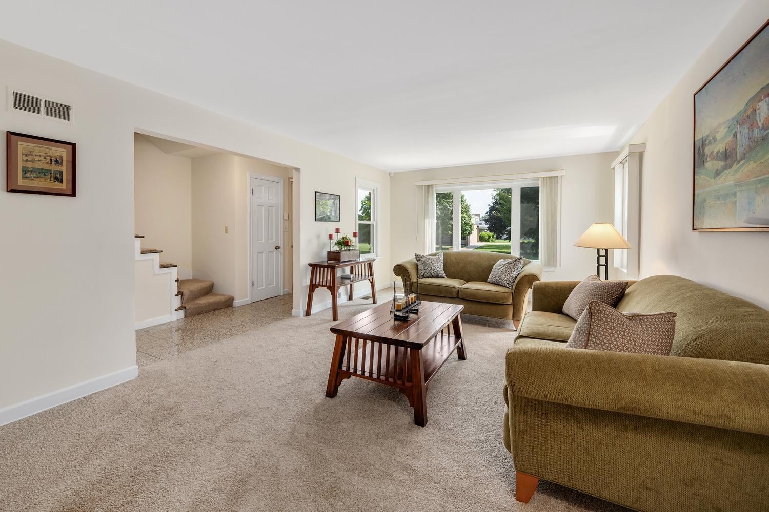 134 N 8th Avenue