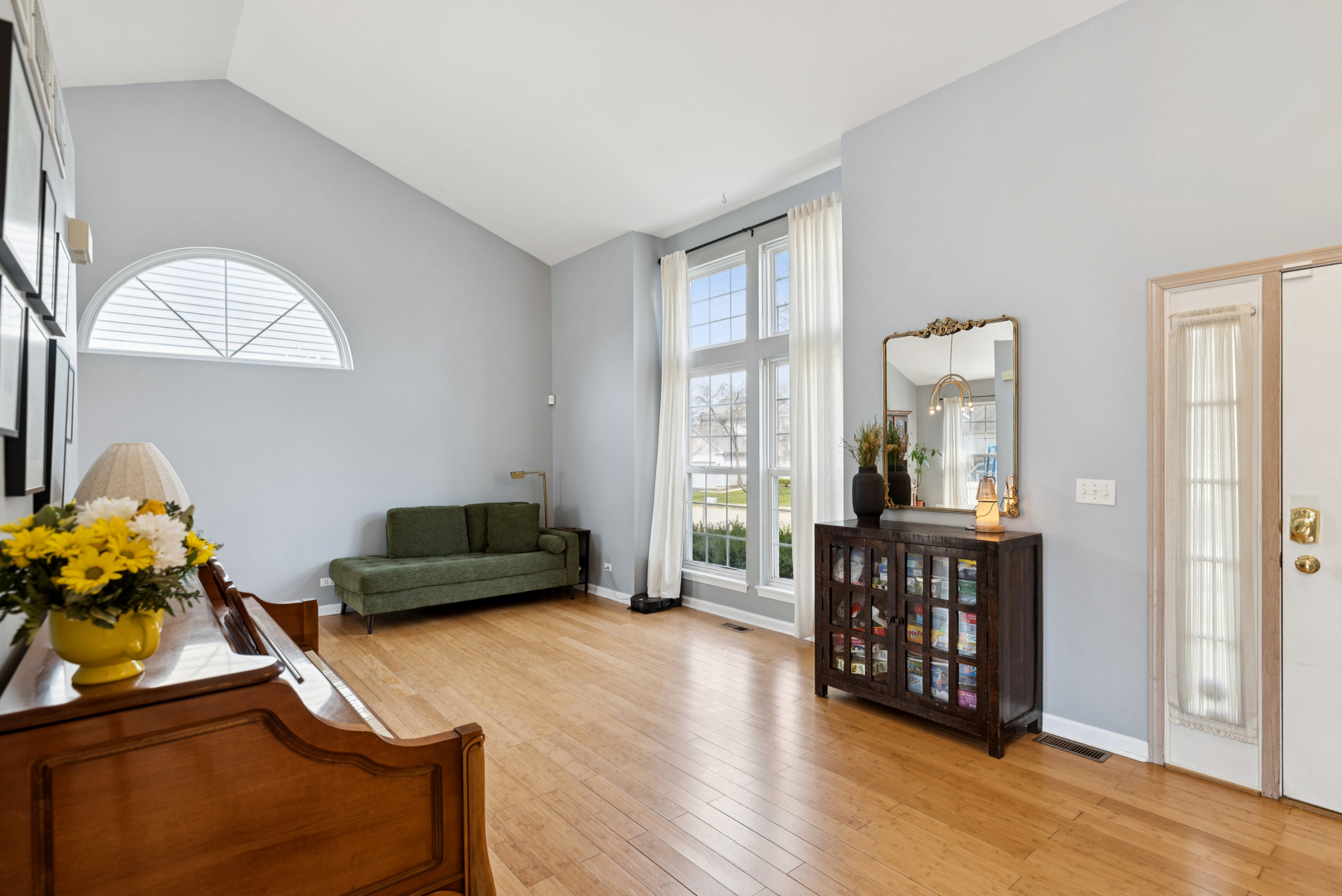 204 Buckingham Drive