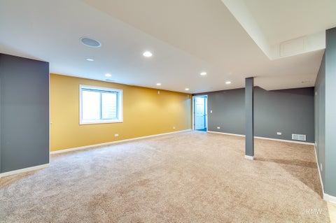 Tiny photo for 981 Oak Ridge Boulevard, Elgin, IL 60120 (MLS # 12745664)