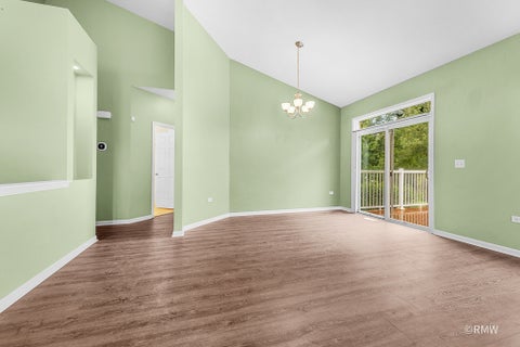 Tiny photo for 981 Oak Ridge Boulevard, Elgin, IL 60120 (MLS # 12745664)