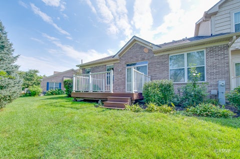 Tiny photo for 981 Oak Ridge Boulevard, Elgin, IL 60120 (MLS # 12745664)
