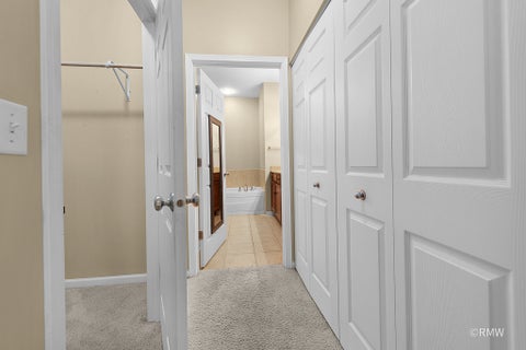 Tiny photo for 981 Oak Ridge Boulevard, Elgin, IL 60120 (MLS # 12745664)