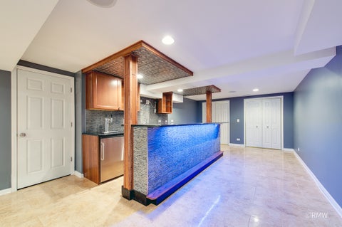 Tiny photo for 981 Oak Ridge Boulevard, Elgin, IL 60120 (MLS # 12745664)