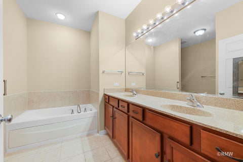 Tiny photo for 981 Oak Ridge Boulevard, Elgin, IL 60120 (MLS # 12745664)