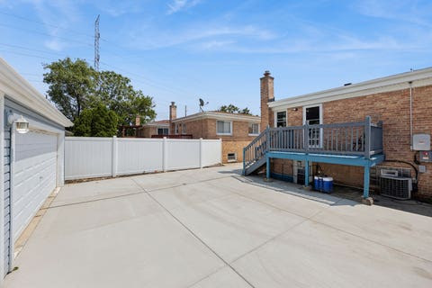 Tiny photo for 3105 Saint Charles Road, Bellwood, IL 60104 (MLS # 12675583)