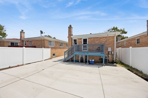 Tiny photo for 3105 Saint Charles Road, Bellwood, IL 60104 (MLS # 12675583)