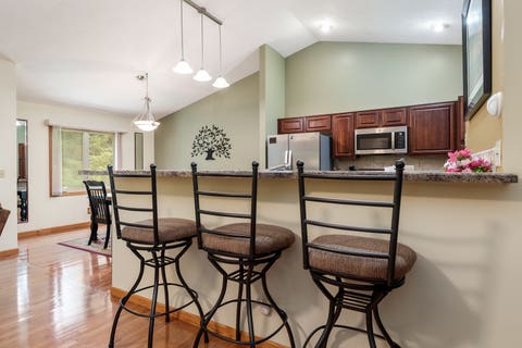 Tiny photo for 1401 Stone Bridge Crossing #1401, Rockford, IL 61108 (MLS # 12720100)