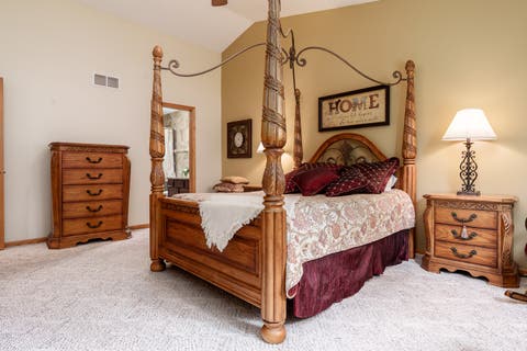 Tiny photo for 1401 Stone Bridge Crossing #1401, Rockford, IL 61108 (MLS # 12720100)