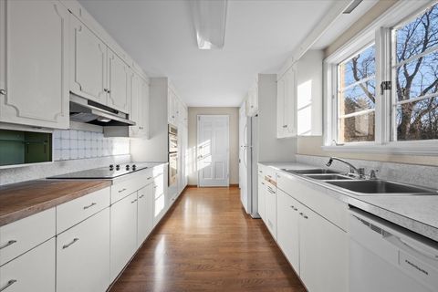 Tiny photo for 262 E Foster Place, Lake Forest, IL 60045 (MLS # 12547479)