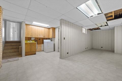 Tiny photo for 262 E Foster Place, Lake Forest, IL 60045 (MLS # 12547479)