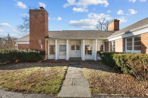 Tiny photo for 262 E Foster Place, Lake Forest, IL 60045 (MLS # 12547479)