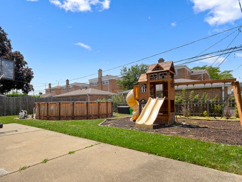 Tiny photo for 8820 N Elmore Street, Niles, IL 60714 (MLS # 12700702)