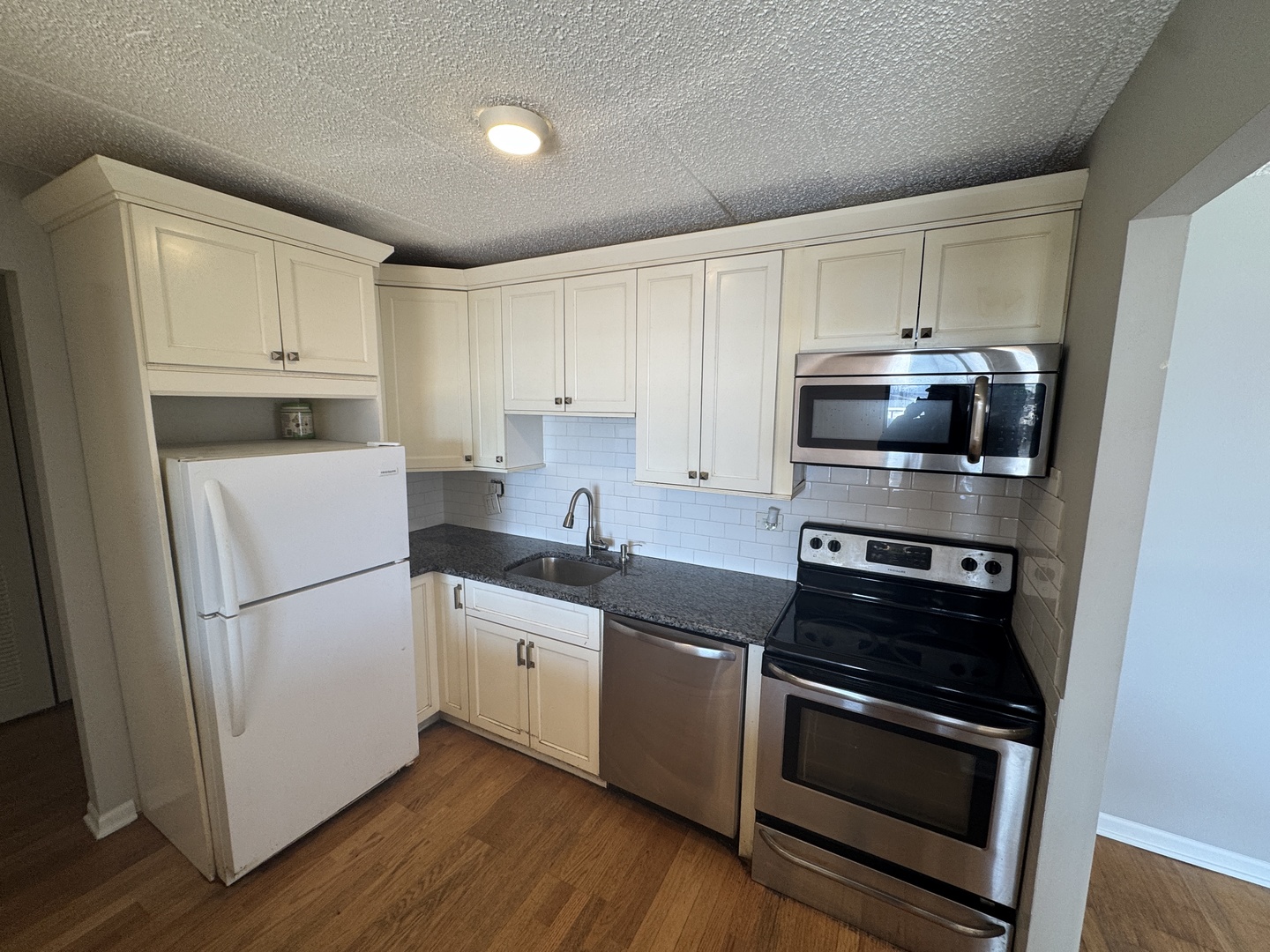 9128 W Terrace Drive 3M