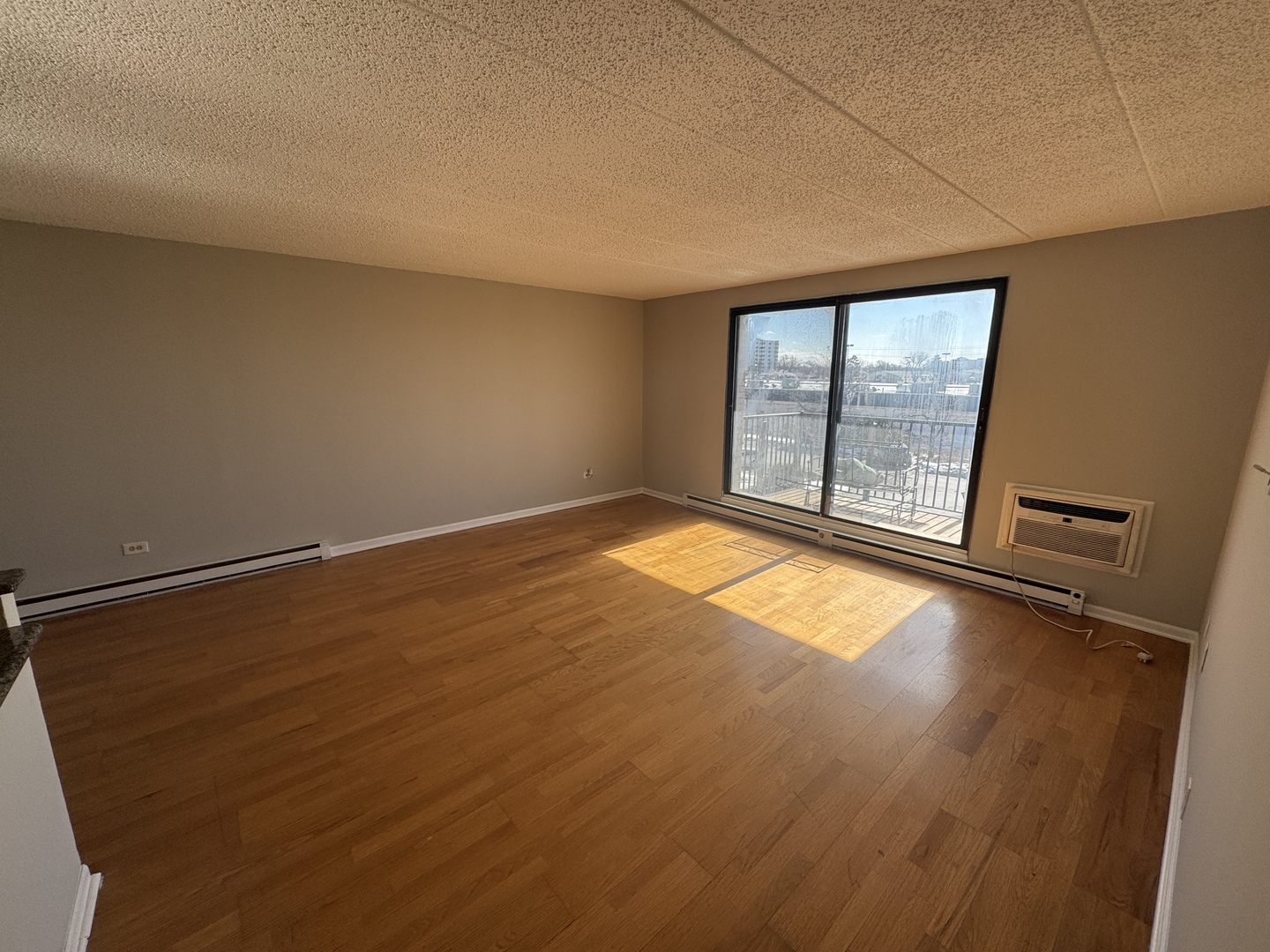 9128 W Terrace Drive 3M