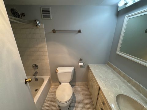 Tiny photo for 9128 W Terrace Drive #3M, Niles, IL 60714 (MLS # 12562657)