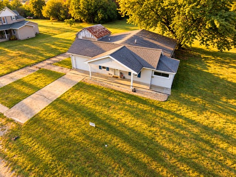 Tiny photo for 328 Ida Street, Noble, IL 62868 (MLS # 12757297)
