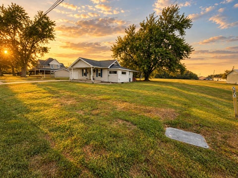 Tiny photo for 328 Ida Street, Noble, IL 62868 (MLS # 12757297)