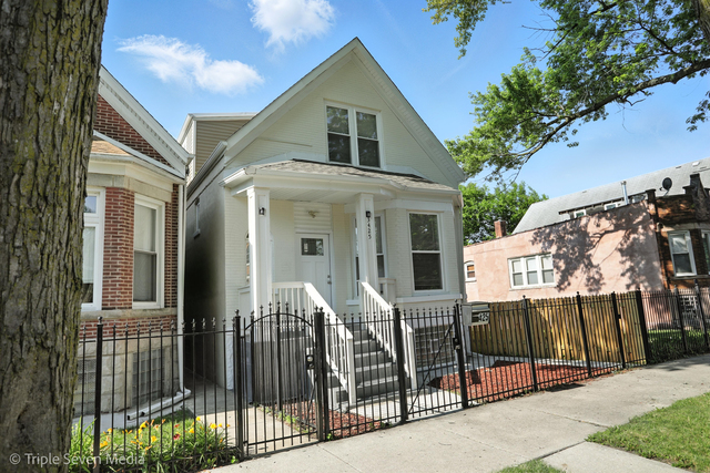 3425 W Carroll Avenue