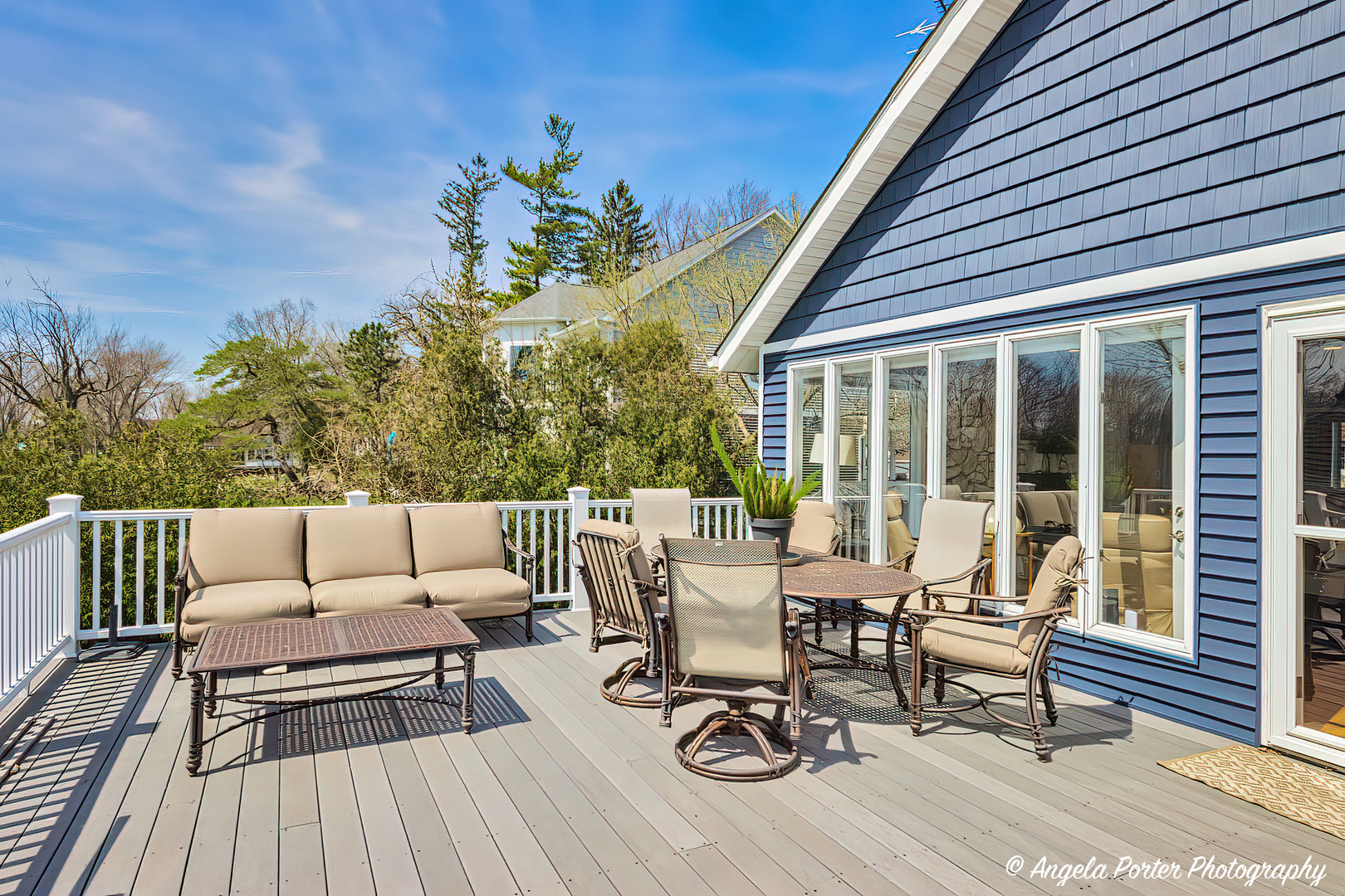 41653 N Lotus Avenue