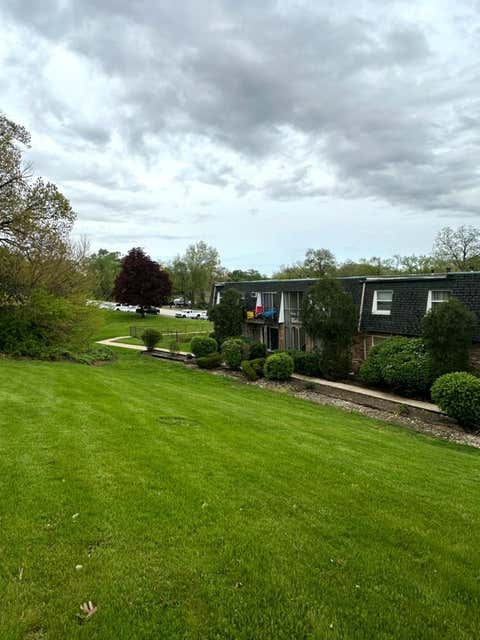 Tiny photo for 10152 S 84th Terrace #12309, Palos Hills, IL 60465 (MLS # 12636411)