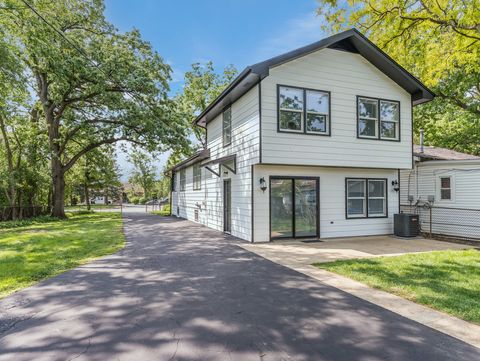 Tiny photo for 2004 Burlington Avenue, Lisle, IL 60532 (MLS # 12381998)