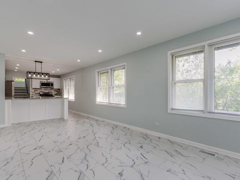 Tiny photo for 2004 Burlington Avenue, Lisle, IL 60532 (MLS # 12381998)