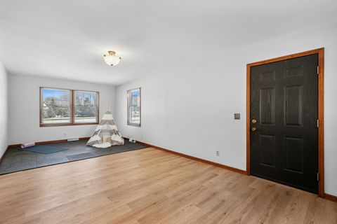 Tiny photo for 33430 N Hunt Club Road, Libertyville, IL 60048 (MLS # 12567102)