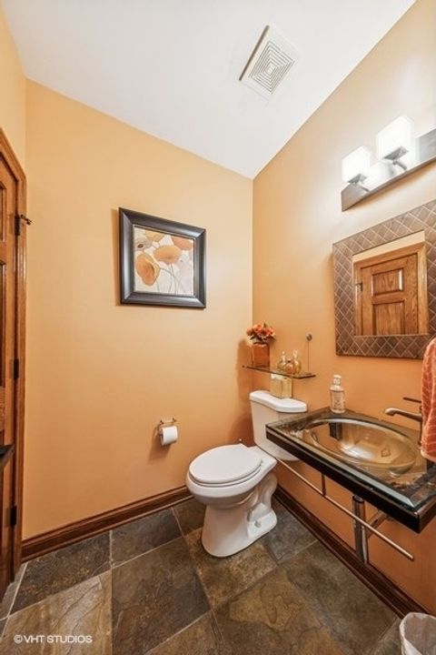 Tiny photo for 9032 Wolf Road, Willow Springs, IL 60480 (MLS # 12438507)