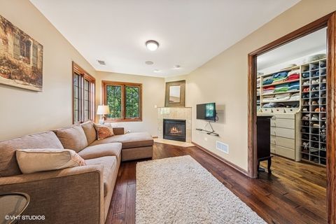 Tiny photo for 9032 Wolf Road, Willow Springs, IL 60480 (MLS # 12438507)