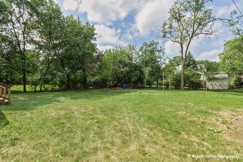 A home in Glen Ellyn