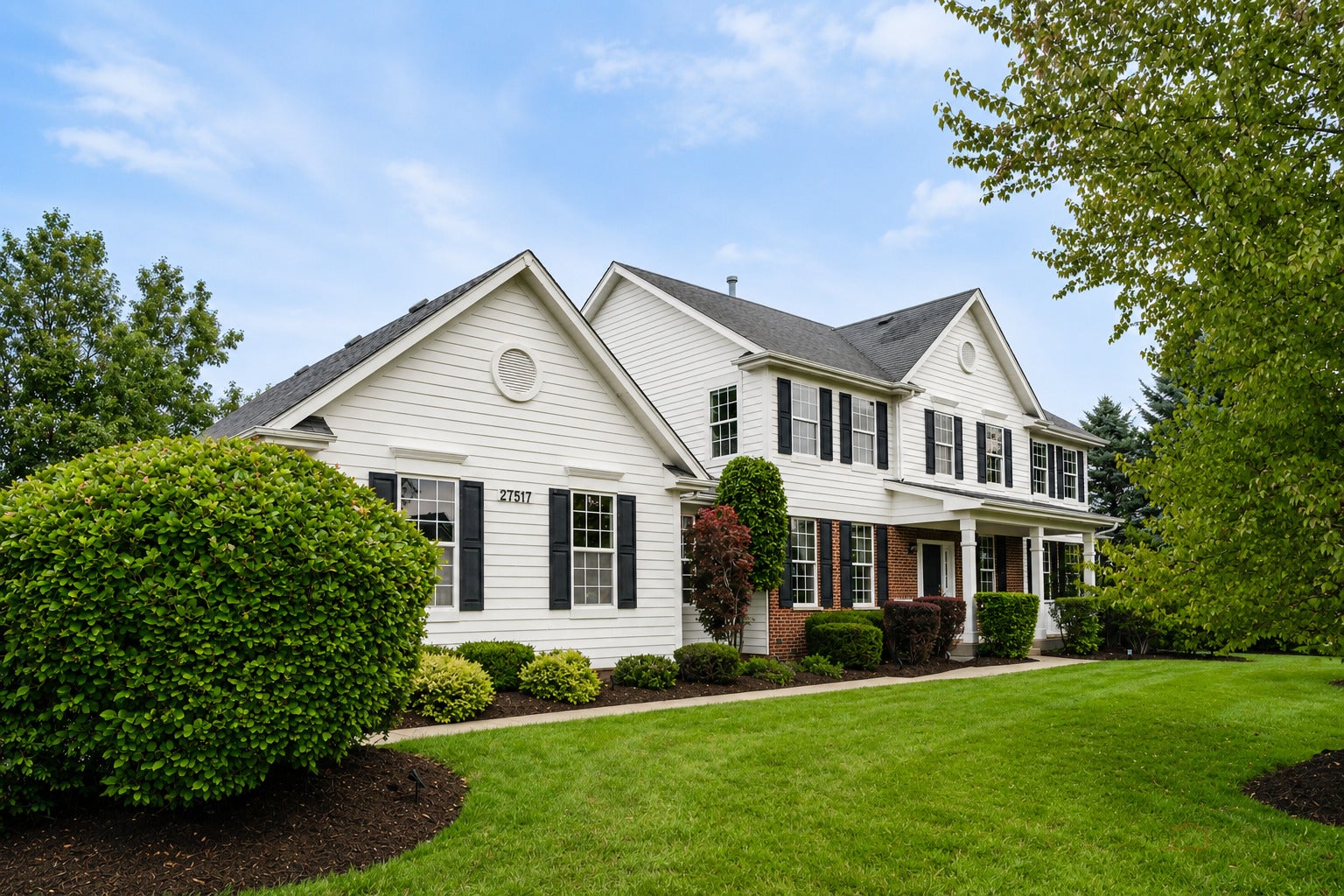 27517 E Savannah Trail