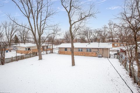 Tiny photo for 128 Algonquin Street, Park Forest, IL 60466 (MLS # 12548041)