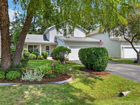 Photo of 3028 Virginia Avenue, McHenry, IL 60050 (MLS # 12726138)