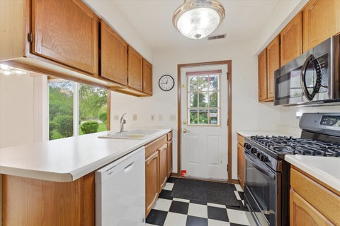 Tiny photo for 2456 Bridgewater Drive, Woodstock, IL 60098 (MLS # 12658124)