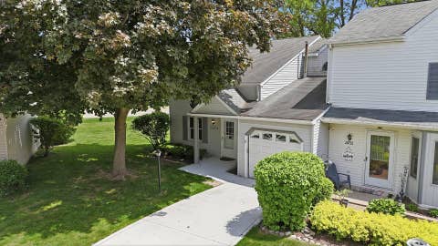 Tiny photo for 2456 Bridgewater Drive, Woodstock, IL 60098 (MLS # 12658124)
