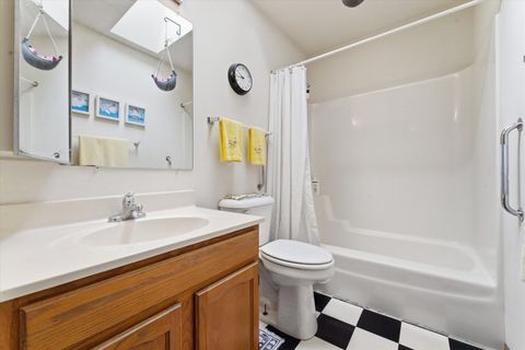 Tiny photo for 2456 Bridgewater Drive, Woodstock, IL 60098 (MLS # 12658124)