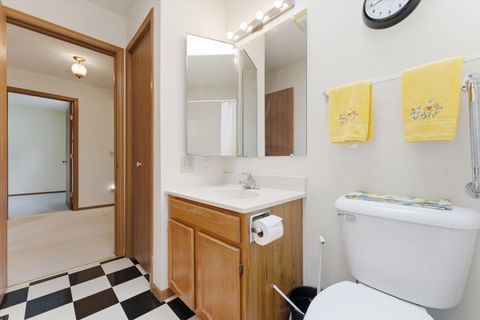 Tiny photo for 2456 Bridgewater Drive, Woodstock, IL 60098 (MLS # 12658124)