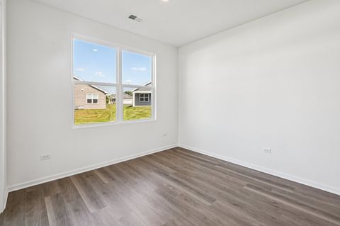 Tiny photo for 1244 Wild Tulip Court, Bartlett, IL 60103 (MLS # 12504856)