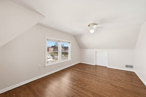 Tiny photo for 1946 Portsmouth Avenue, Westchester, IL 60154 (MLS # 12604860)
