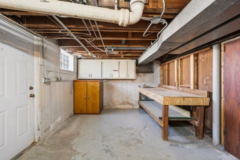 Tiny photo for 1946 Portsmouth Avenue, Westchester, IL 60154 (MLS # 12604860)