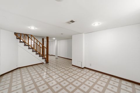 Tiny photo for 1946 Portsmouth Avenue, Westchester, IL 60154 (MLS # 12604860)