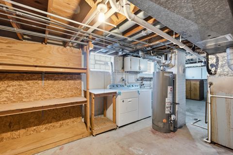 Tiny photo for 1946 Portsmouth Avenue, Westchester, IL 60154 (MLS # 12604860)