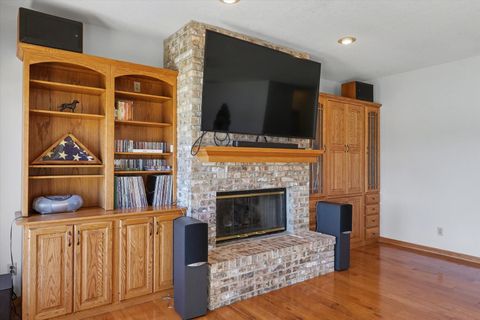 Tiny photo for 2809 Slayback Street, Urbana, IL 61802 (MLS # 12615886)